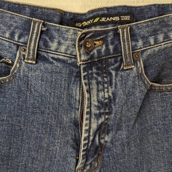 Y2K DKNY Jeans High Waist Straight Leg Denim Blue Vintage Size 8 - Picture 9 of 9